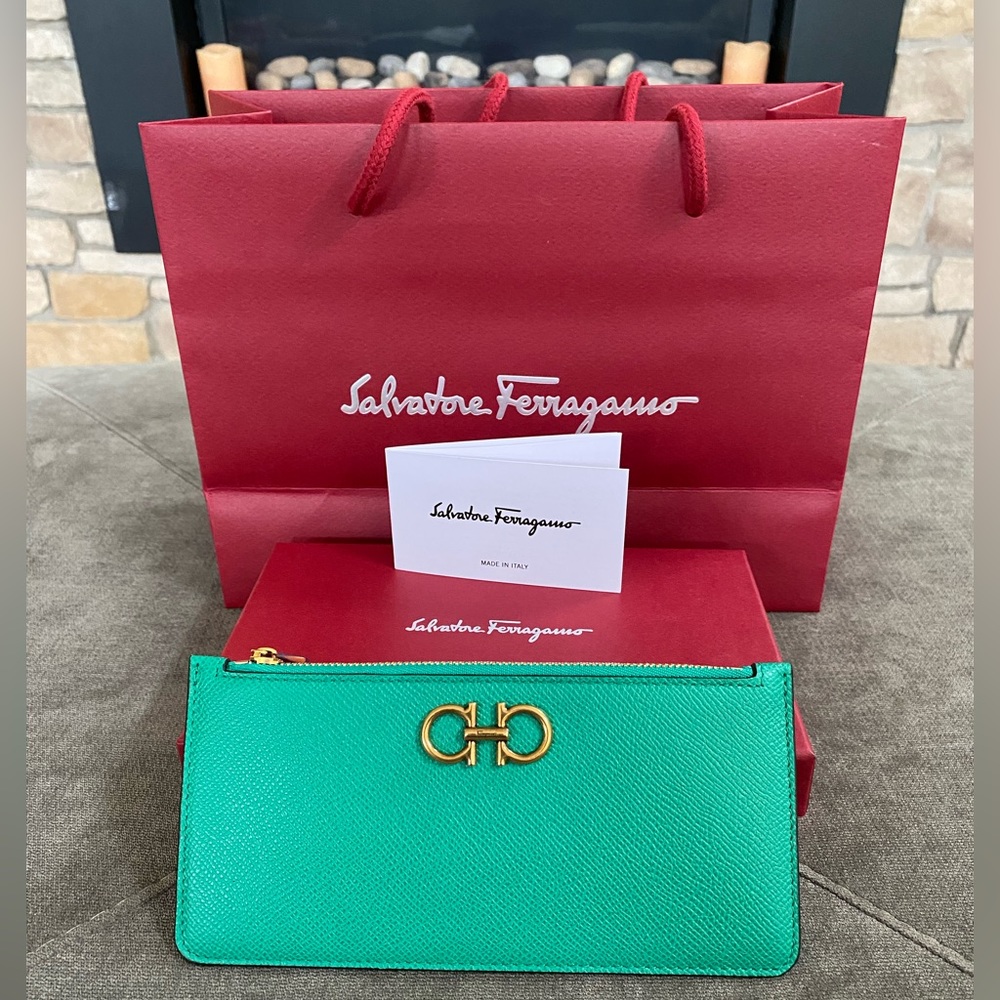 Ferragamo Gancini Credit Card Holder / Long Slim Clutch